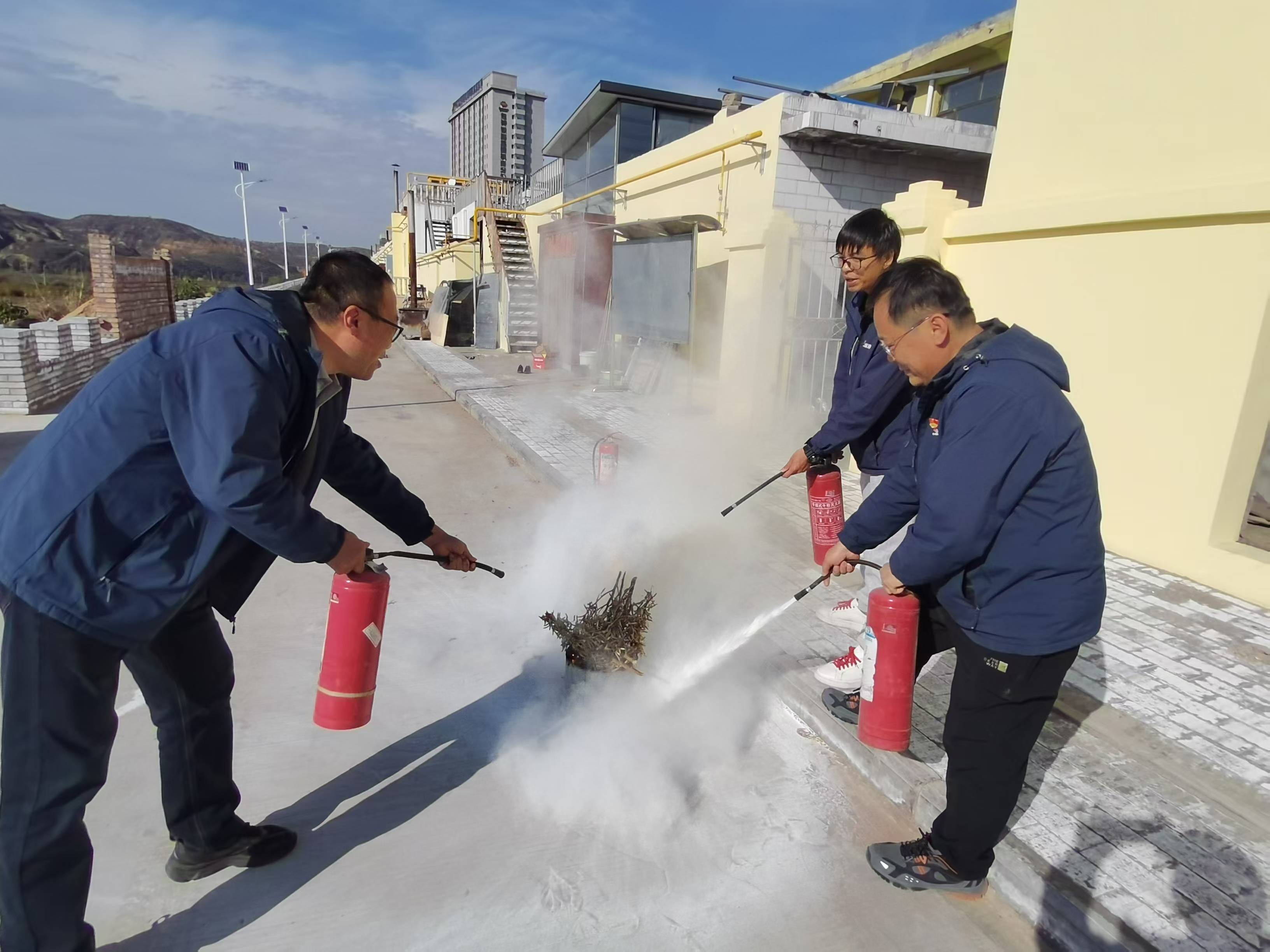 陜煤建設(shè)韓城公司土建第五項(xiàng)目部：三策共振，奏響安全強(qiáng)音”